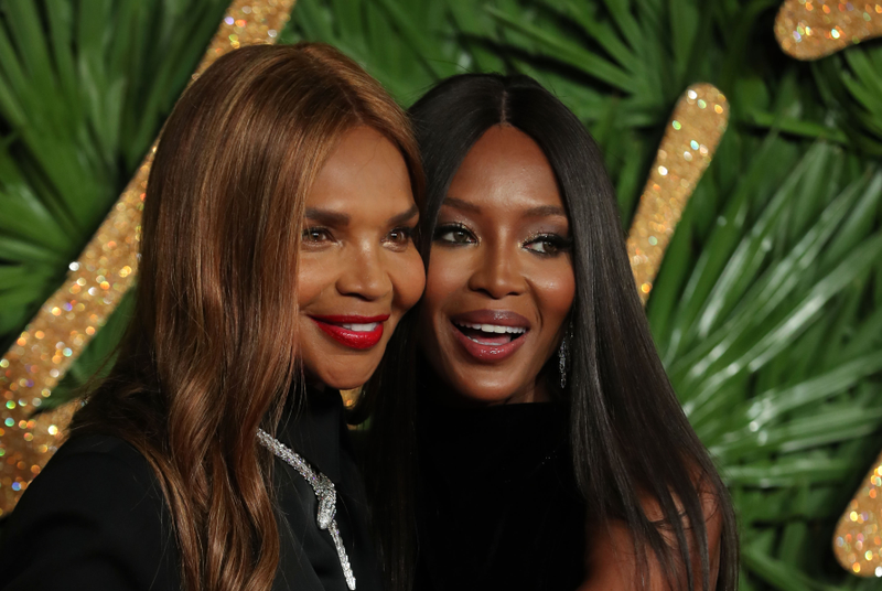 Naomi Campbell (right) with her mother, Valerie Morris, on the red carpet for the British Fashion Awards 2017 in London on Dec. 4, 2017 (Daniel Leal Olivas/Getty Images)
